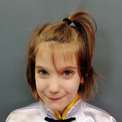Mák Melinda